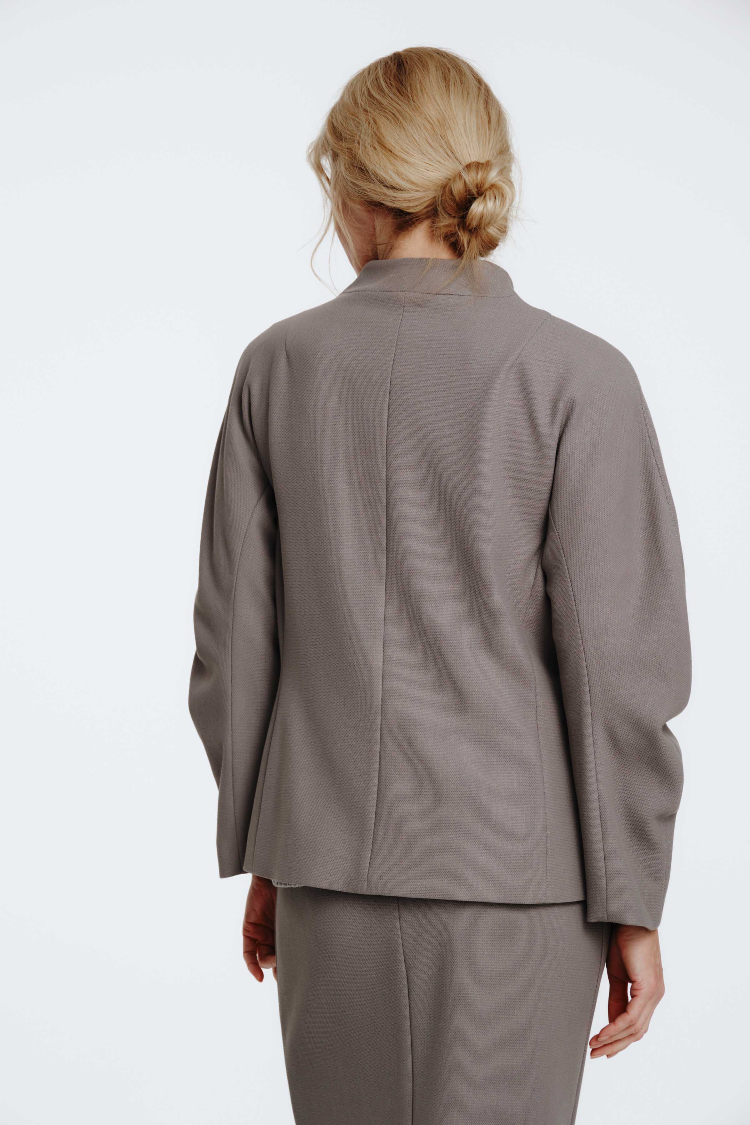 Жакет овал на подкладке