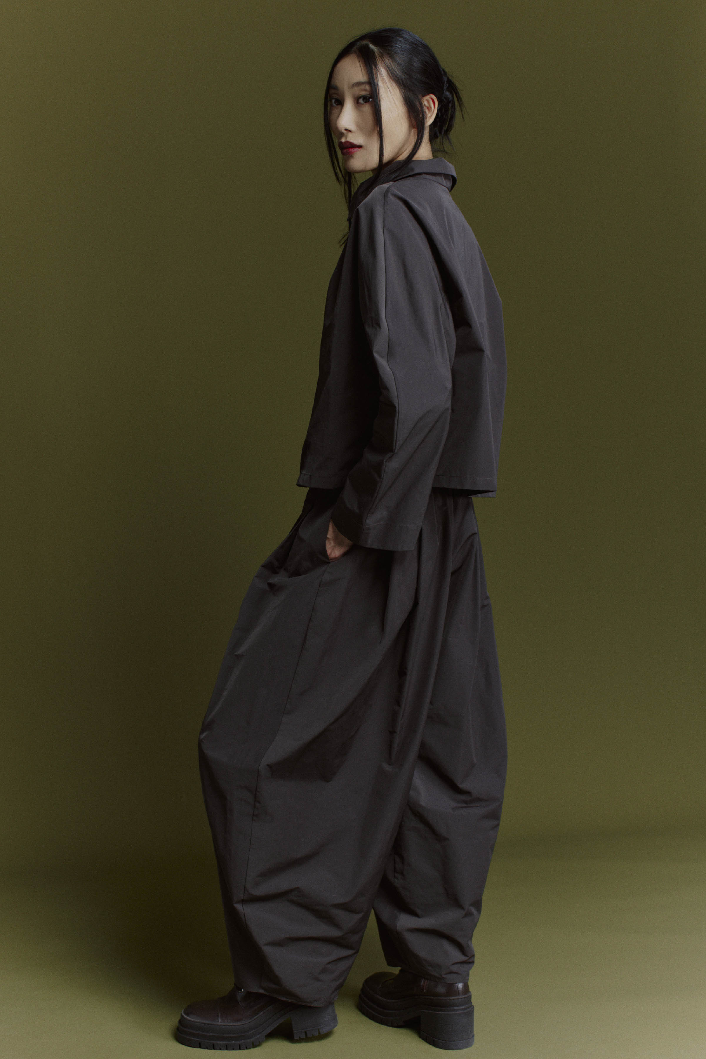 Брюки ромб со складками