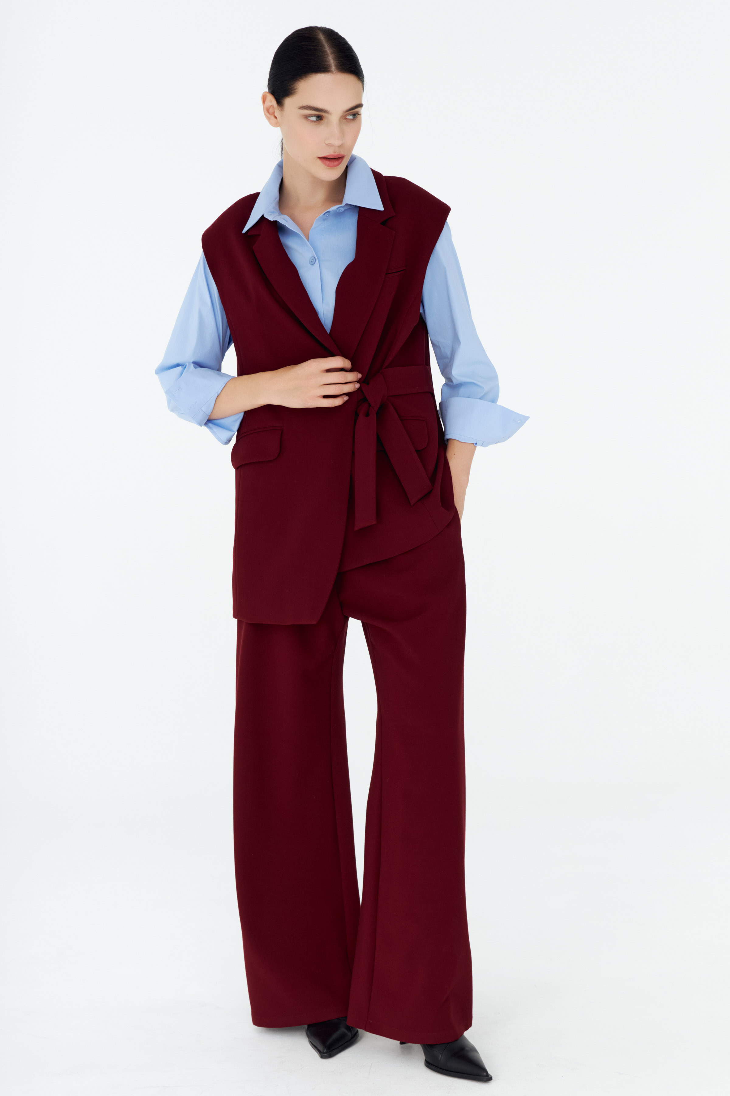 Жилет асимметрия, гладкий, с подкладом